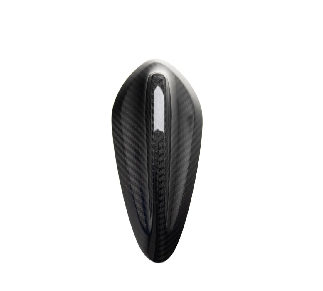 CACHE ANTENNE AILERON DE REQUIN EN FIBRE DE CARBONE PRÉ-IMPRÉGNÉE POUR BMW SÉRIE 1 F20 & F21