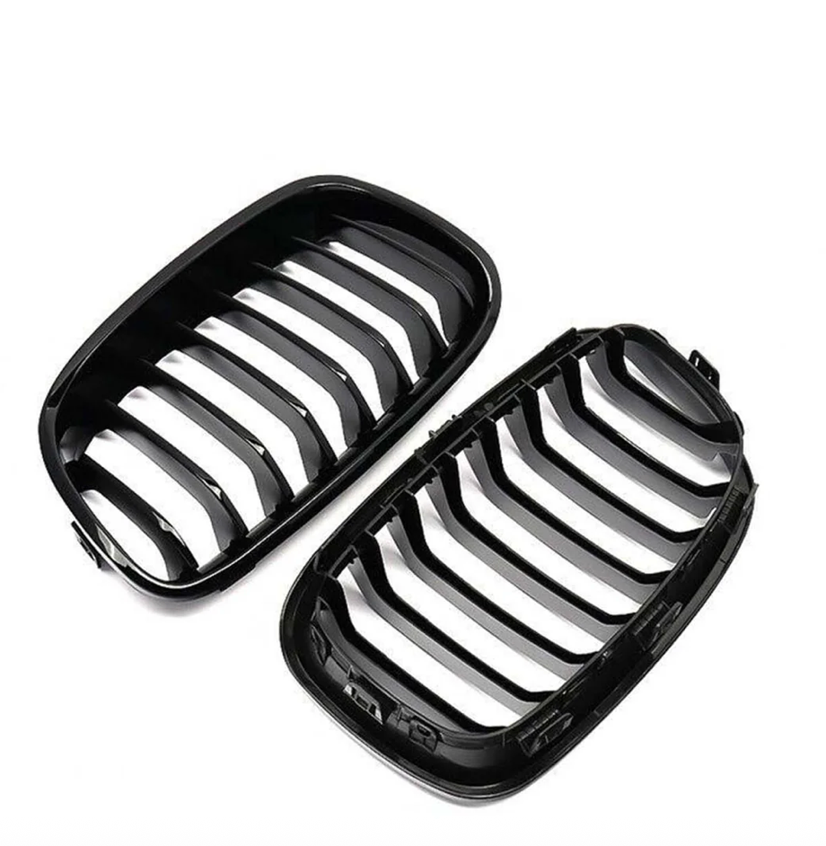 CALANDRES AVANT À SIMPLE LAMELLE POUR BMW SÉRIE 1 PRÉ-LCI (F20/F21) EN NOIR BRILLANT