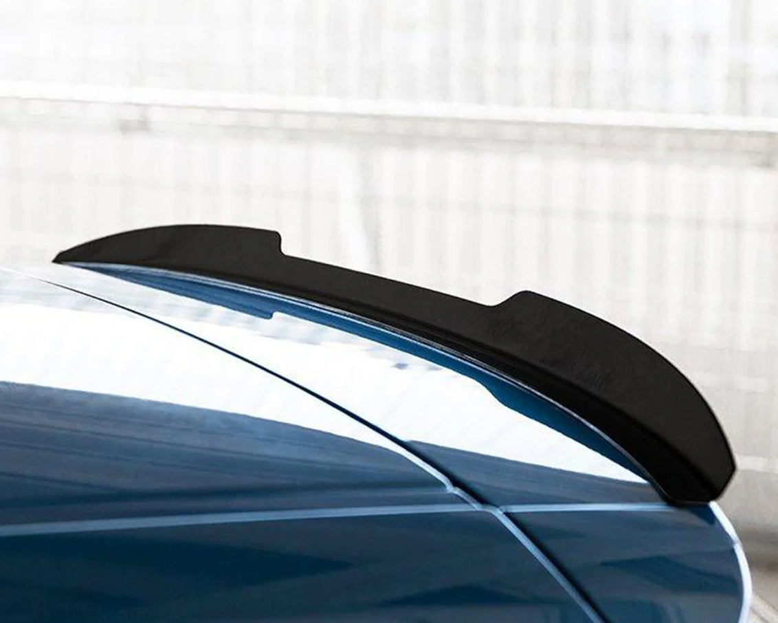 LÈVRE D’AILERON ARRIÈRE BMW 1 SÉRIE EVO-1 EN NOIR BRILLANT (F20/F21)