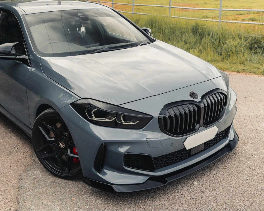 DIVISEUR AVANT BMW M135I / 1 SÉRIE M SPORT EVO-1 EN NOIR BRILLANT (F40)
