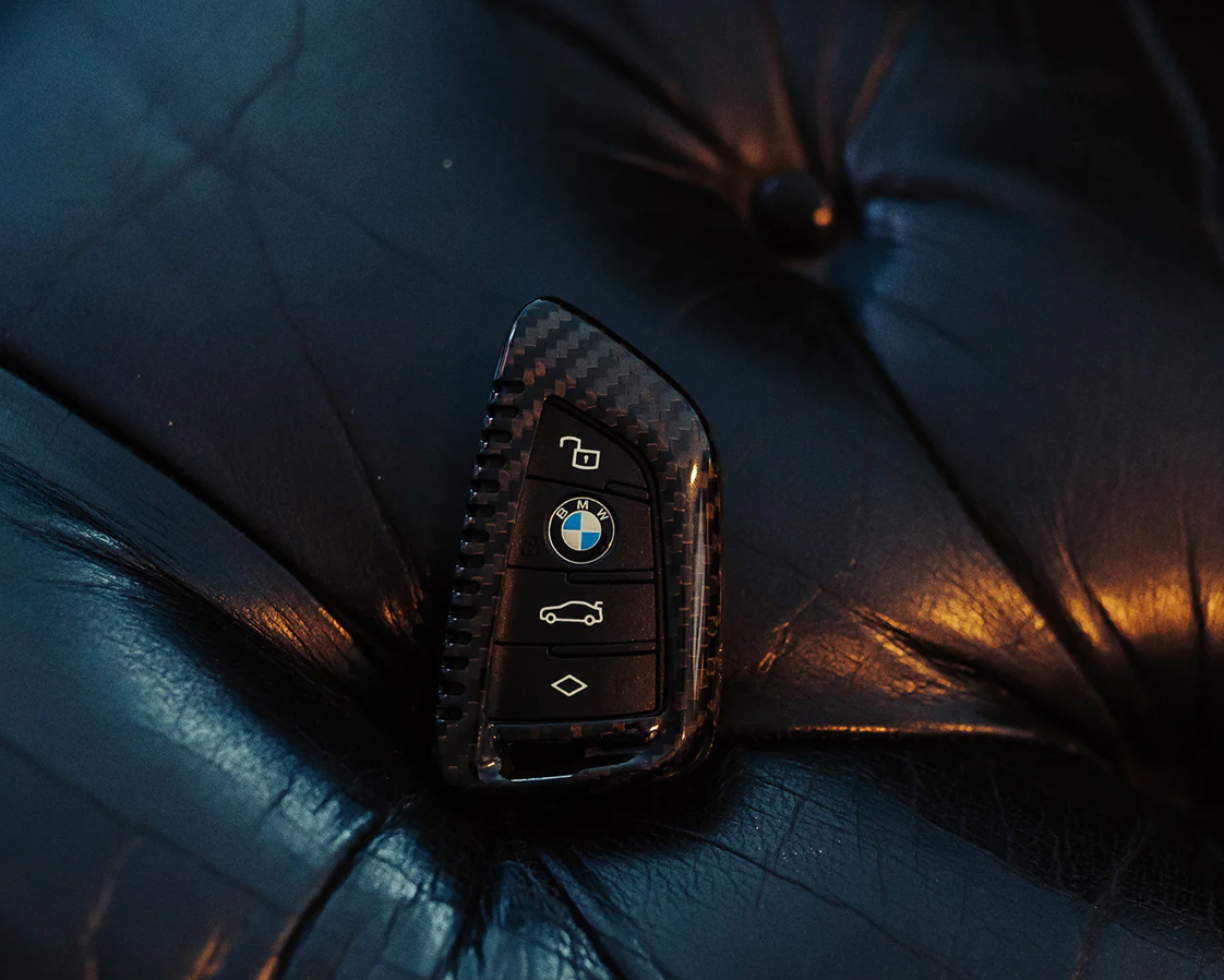 COQUE DE CLÉ BMW SÉRIE G EN FIBRE DE CARBONE BRILLANTE