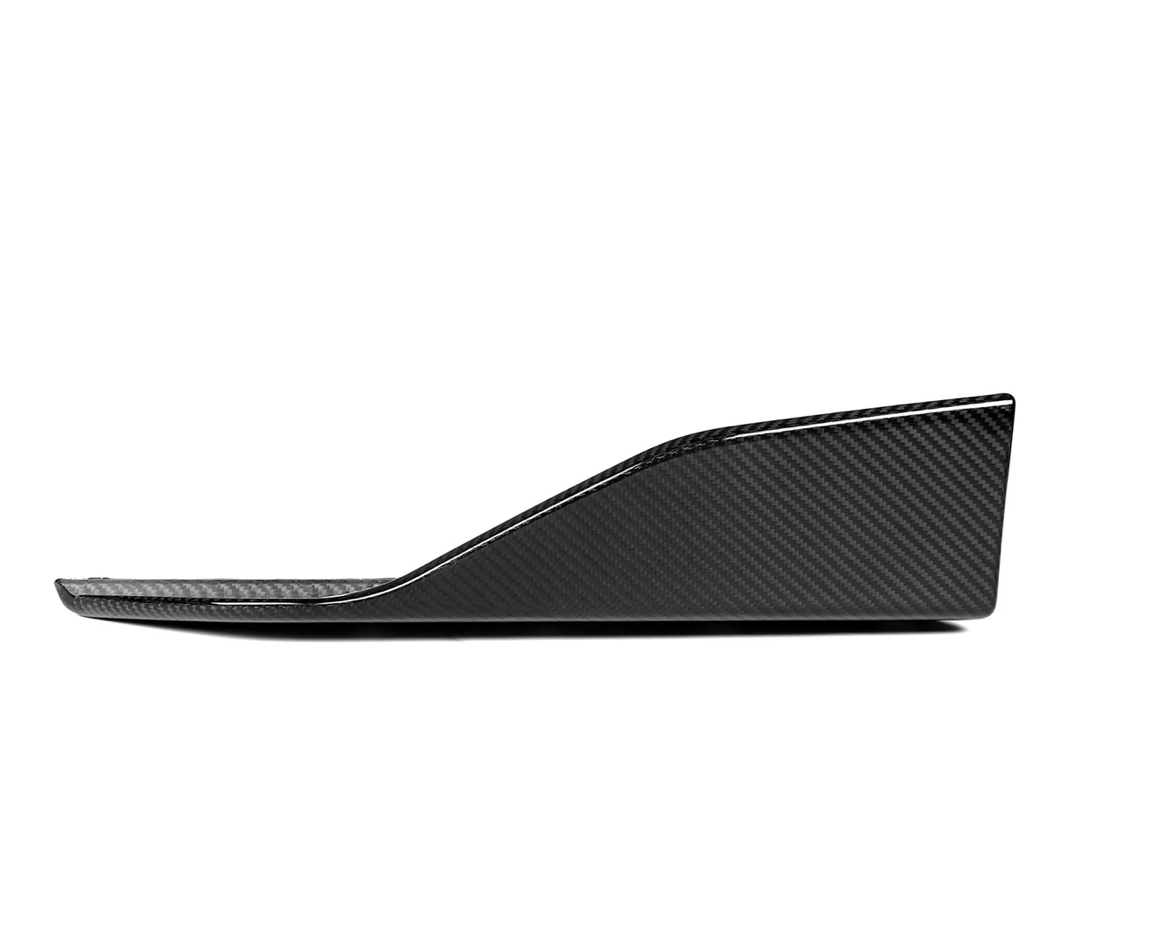 AILETTES DE BAS DE CAISSE PERFORMANCE STYLE EN FIBRE DE CARBONE PRÉ-IMPRÉGNÉE POUR BMW M240I (G42)