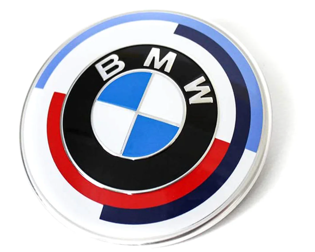 EMBLÈME DE CAPOT AVANT BMW M « 50ÈME ANNIVERSAIRE » HERITAGE POUR BMW M2 (F87)
