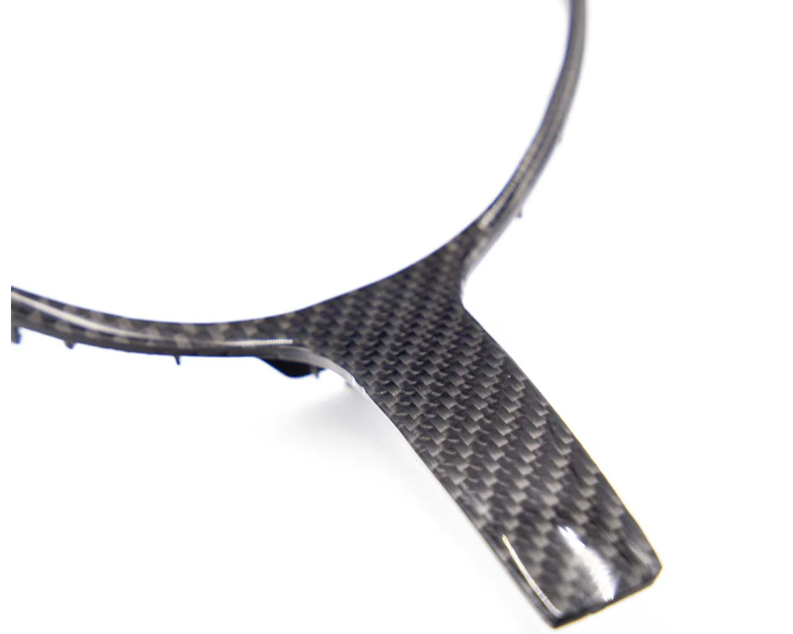 INSERT DE VOLANT M SPORT EN FIBRE DE CARBONE BRILLANTE POUR BMW