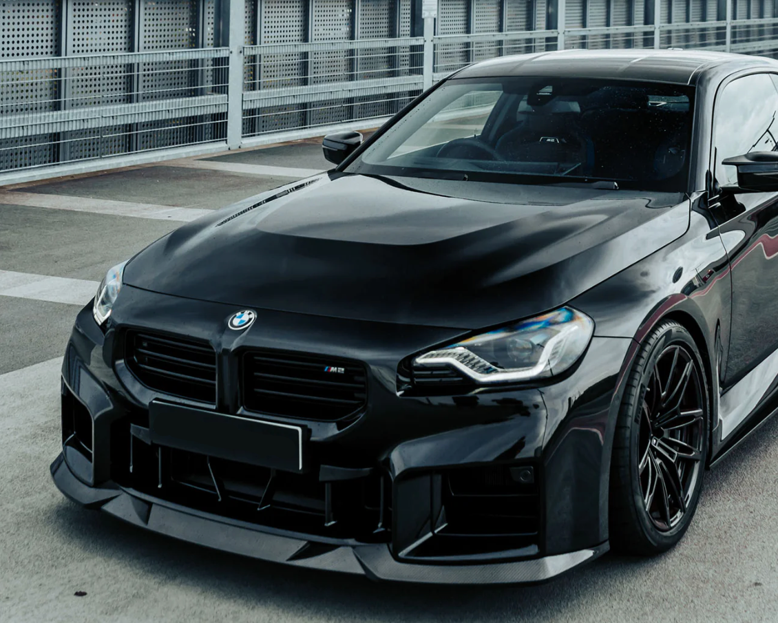 LAME AVANT (SPLITTER) BMW M2 G87 "EDITION 1" EN FIBRE DE CARBONE BRILLANTE PRE-PREG