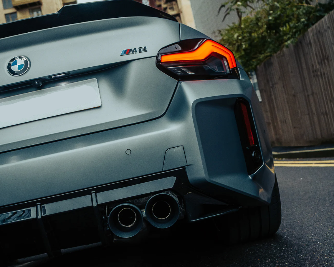 DIFFUSEUR ARRIÈRE EVO-S POUR BMW G87 M2 EN NOIR BRILLANT