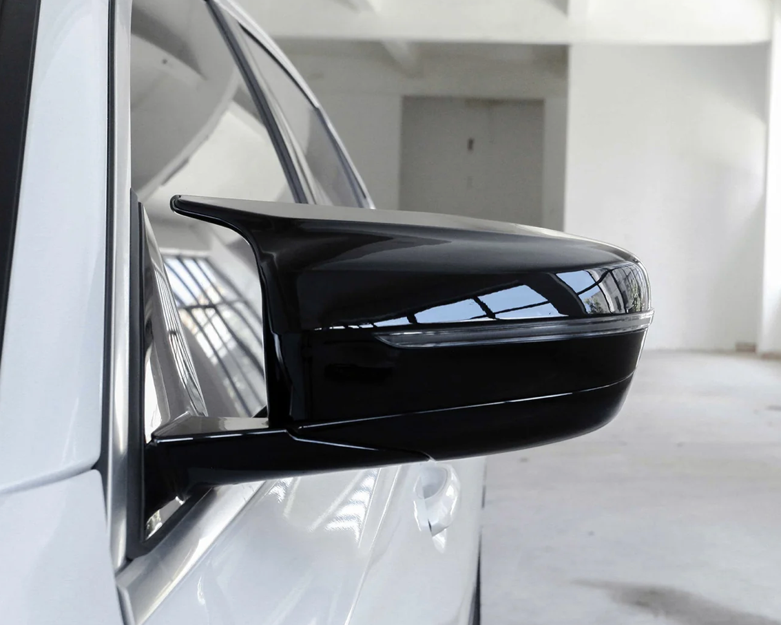 Coques de rétroviseurs BMW M STYLE en noir brillant (G20/G21/G22/G23/G30)