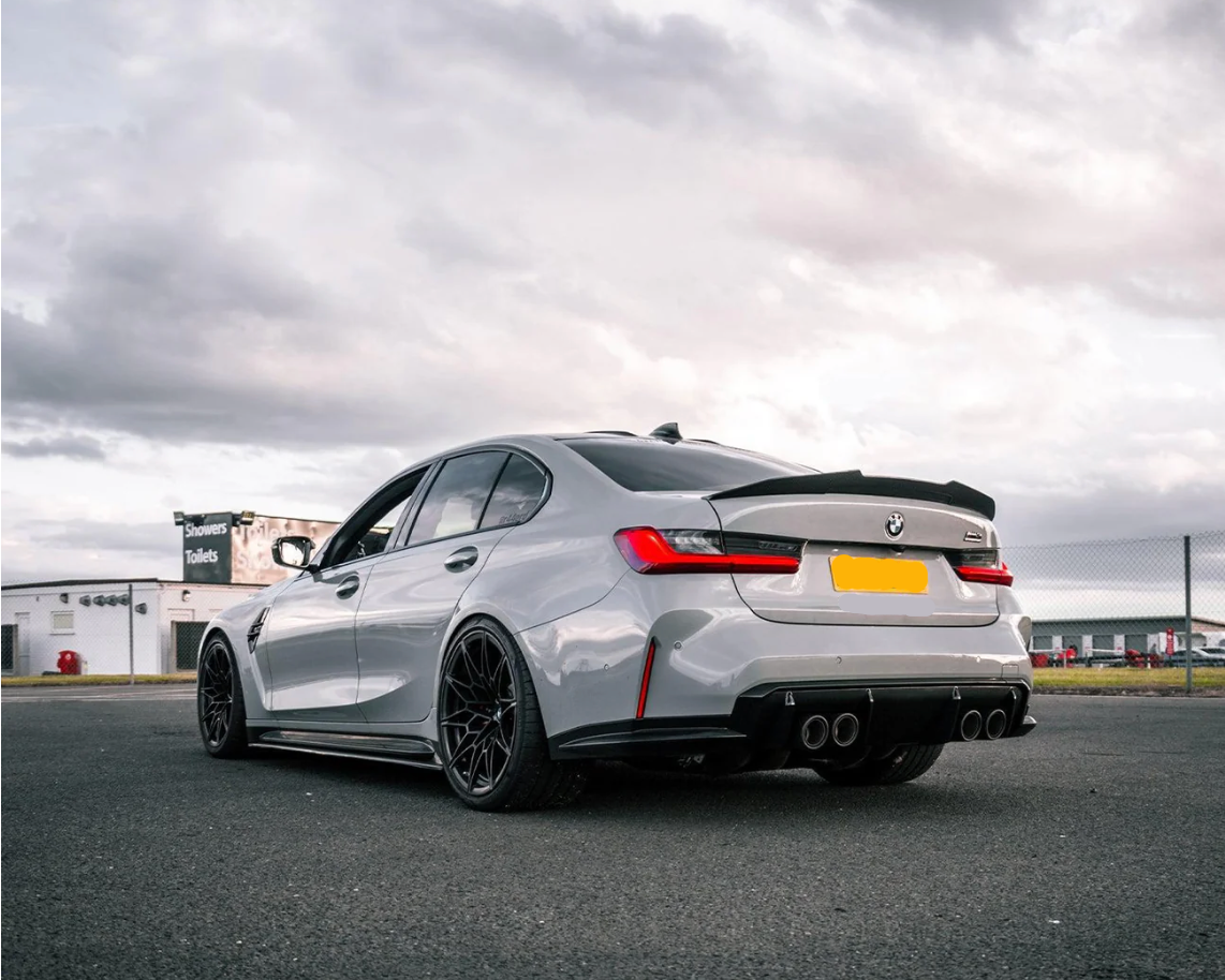 Aileron arrière style queue de canard BMW M3 en fibre de carbone pré-imprégnée (G80)