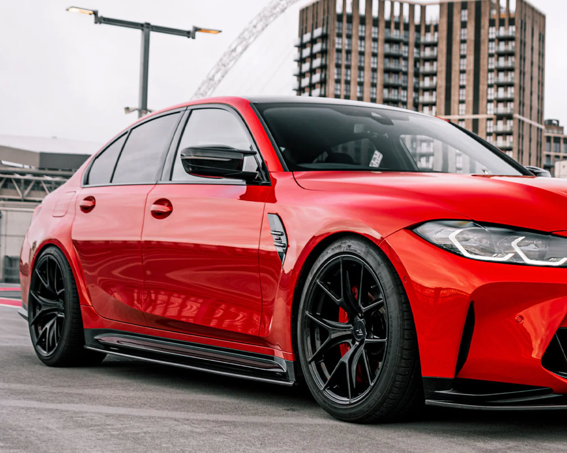 BAS DE CAISSE BMW M3/M4 SK1 EN FIBRE DE CARBONE PRÉ-IMPRÉGÉE (G80/G81/G82/G83)