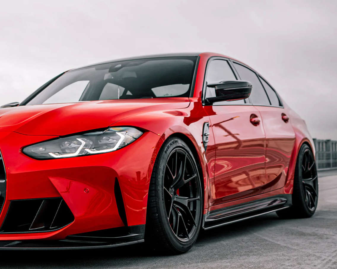 BAS DE CAISSE BMW M3/M4 SK1 EN FIBRE DE CARBONE PRÉ-IMPRÉGÉE (G80/G81/G82/G83)