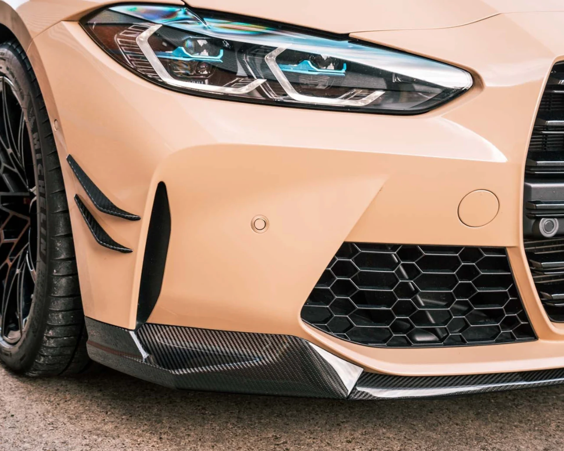 BMW M3/M4 PERFORMANCE STYLE FRONT SPLITTER EN FIBRE DE CARBONE PRÉ-IMPRIMÉE (G80/G81/G82/G83)